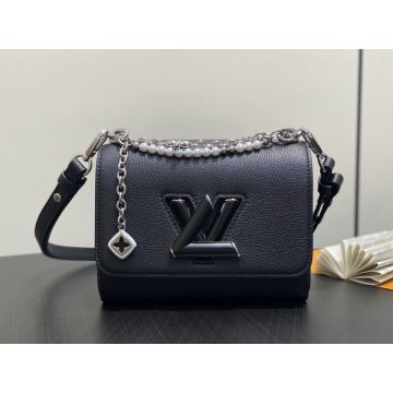 Twist PM Slim – Elegant Leather Women’s Handbag
