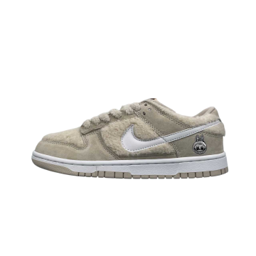 True Label Dunk Low Casual Skate Shoe – Classic Low-Top Lifestyle Sneaker