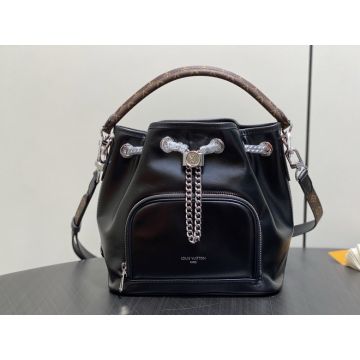 No Way Vibe Shoulder Bag M14377 – Contemporary Lambskin Design