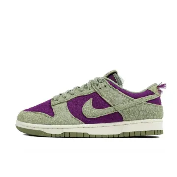 Dunk Low Retro SE Panda – Classic Black & White Lifestyle Sneaker