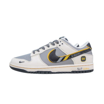 SB Dunk Low Ultra – Low Top Casual Sneakers for Street and Daily Wear