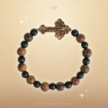 Handcrafted Natural Agarwood Bracelet for Spiritual Souls – Grounding Energy for Daily Wear, Meditation – Brown Agarwood – Main View